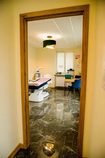 KLINIKA PIĘKNA Agnieszka Panek - Salon kosmetyczny Toruń - Makijaż permanentny - Rzęsy